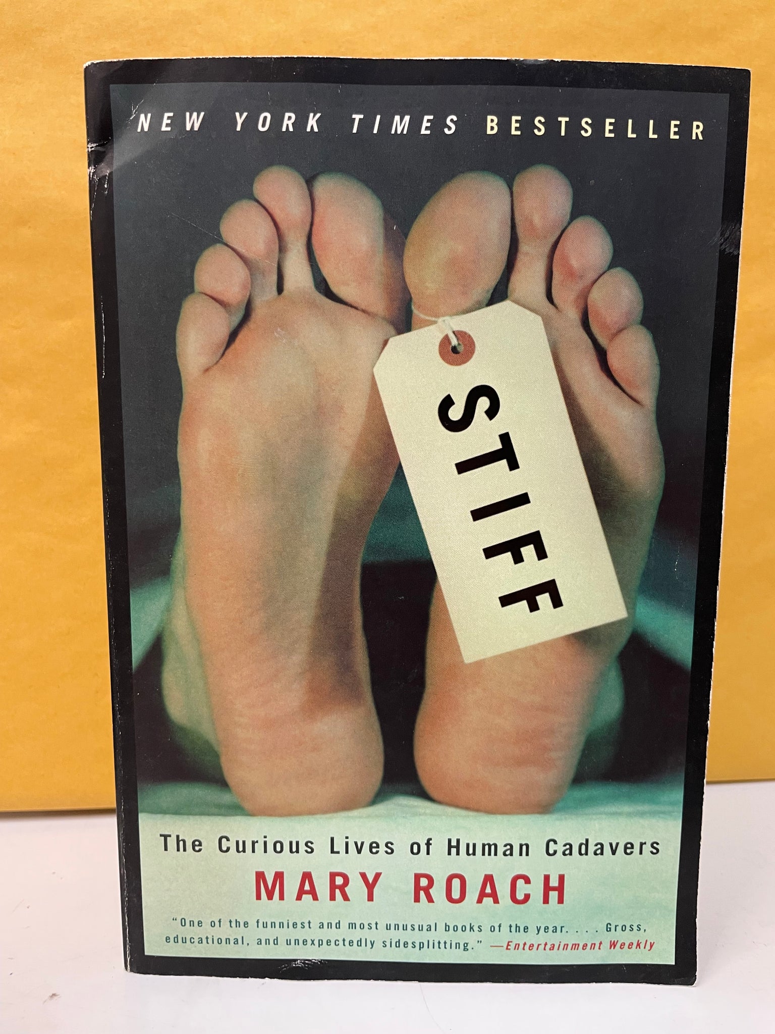 Stiff: The Curious Life of Human Cadavers
